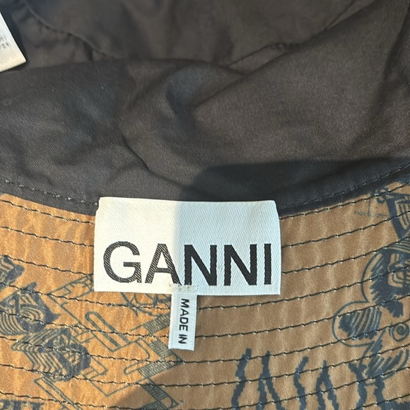 Ganni Bucket Hat EUC Medium/Large size - Picture 4 of 6